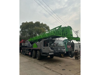 Mobile crane ZOOMLION