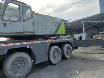 Mobile crane Zoomlion ZAT2600V 260T 260ton 220t 220ton: picture 3