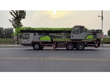Mobile crane ZOOMLION ZTC251V