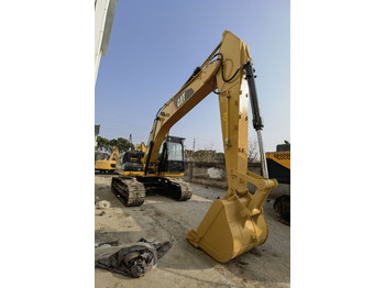 Crawler excavator CAT 320D2 Excavator: picture 4