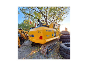 Crawler excavator KOMATSU PC130