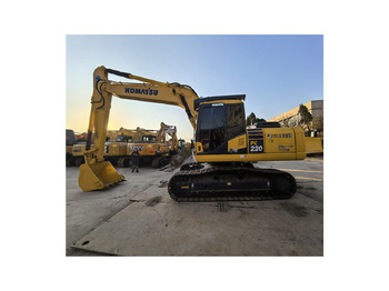 Crawler excavator Komatsu PC220-7: picture 3 Crawler excavator Komatsu PC220-7: picture 3