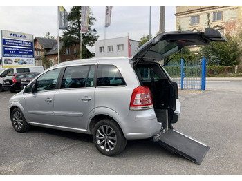 Car OPEL