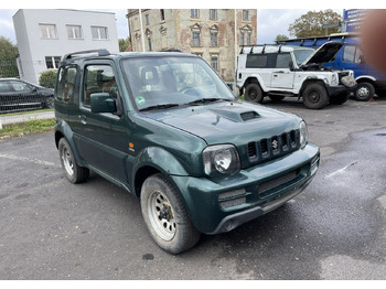 SUV SUZUKI