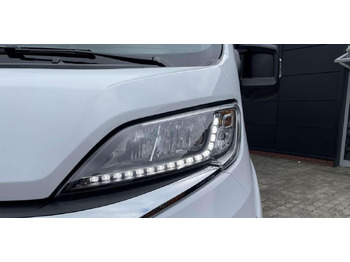 Camper van Adria Twin 600 SP Family: picture 3