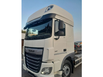 Cab chassis truck DAF XF 106 450