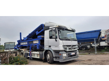 Hook lift truck MERCEDES-BENZ