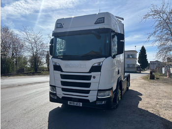 Tractor unit SCANIA R 450