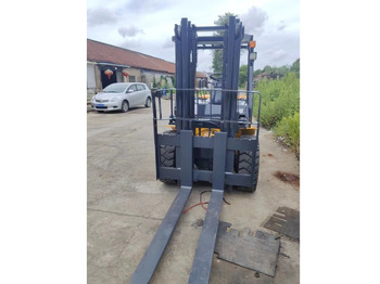 Forklift 2021 Komatsu FD50: picture 4