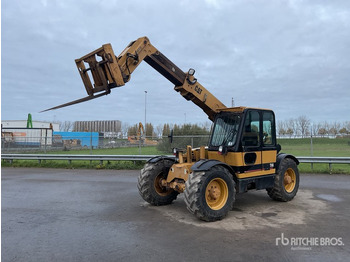 Telescopic handler CATERPILLAR TH