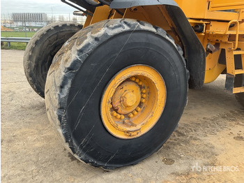 Wheel loader 2006 Volvo L120E Wheel Loader: picture 4