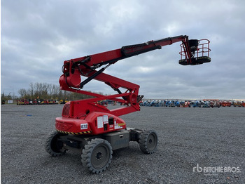 Articulated boom NIFTYLIFT
