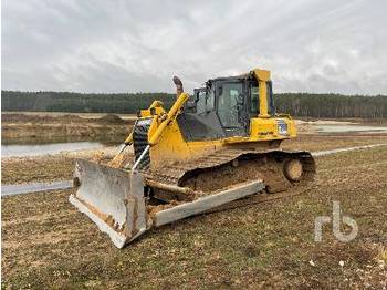 Bulldozer KOMATSU D65PX-15: picture 1