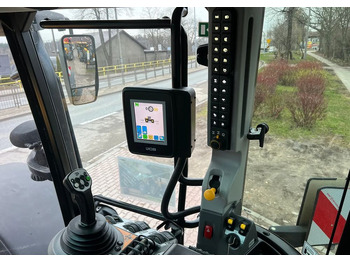 Leasing of  JCB FASTRAC 4220 | 220 KM | 2020 ROK | MAŁO GODZIN | BARDZO DOBRY STAN JCB FASTRAC 4220 | 220 KM | 2020 ROK | MAŁO GODZIN | BARDZO DOBRY STAN: picture 4