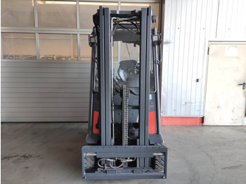 Electric forklift Linde E16PH-02-386 EVO: picture 3