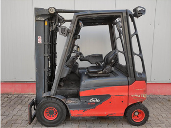 Electric forklift LINDE E25
