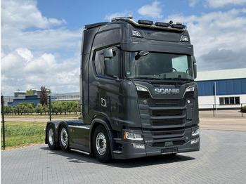 Tractor unit SCANIA S 650