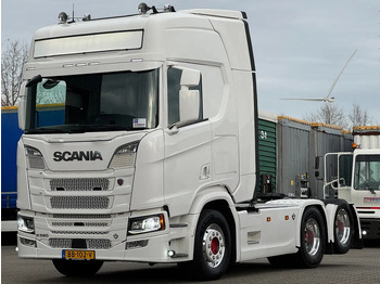 Tractor unit SCANIA R 580