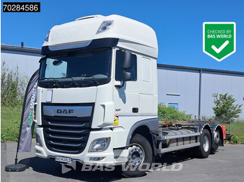 Container transporter/ Swap body truck DAF XF 450