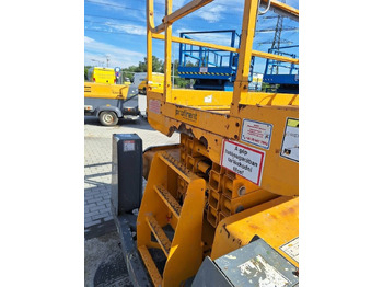 Scissor lift Haulotte Compact 12 DX: picture 4