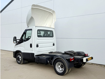 Tractor unit Iveco Daily 40C16 Automaat 8.796 kg GCW BE-Trekker BE-Combi Airco Cruise Control: picture 2