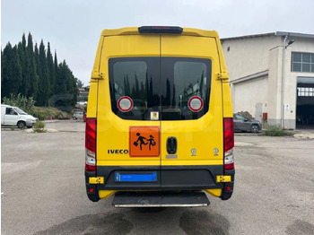 School bus Iveco Daily: picture 5 School bus Iveco Daily: picture 5