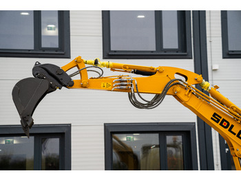 Crawler excavator SDLG ER626H: picture 3