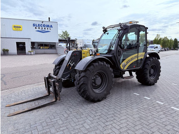Telescopic handler NEW HOLLAND