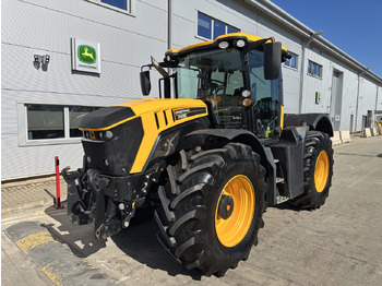 Farm tractor JCB Fastrac 4220
