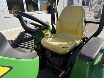 Compact tractor John Deere 3045R Compact Tractor: picture 5