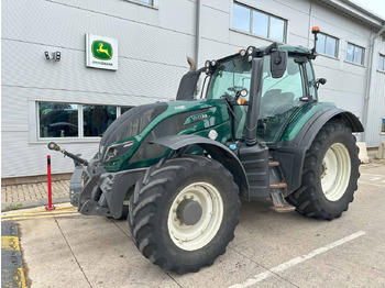 Farm tractor VALTRA T174