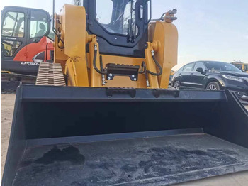 Skid steer loader Used CAT 277D Skid Steer Loader Construction Machinery Caterpillar Skid Steer Loader: picture 4 Skid steer loader Used CAT 277D Skid Steer Loader Construction Machinery Caterpillar Skid Steer Loader: picture 4