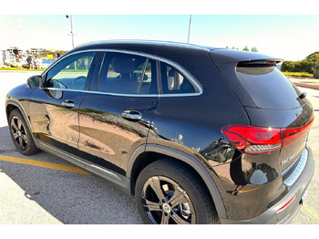 Car MERCEDES-BENZ