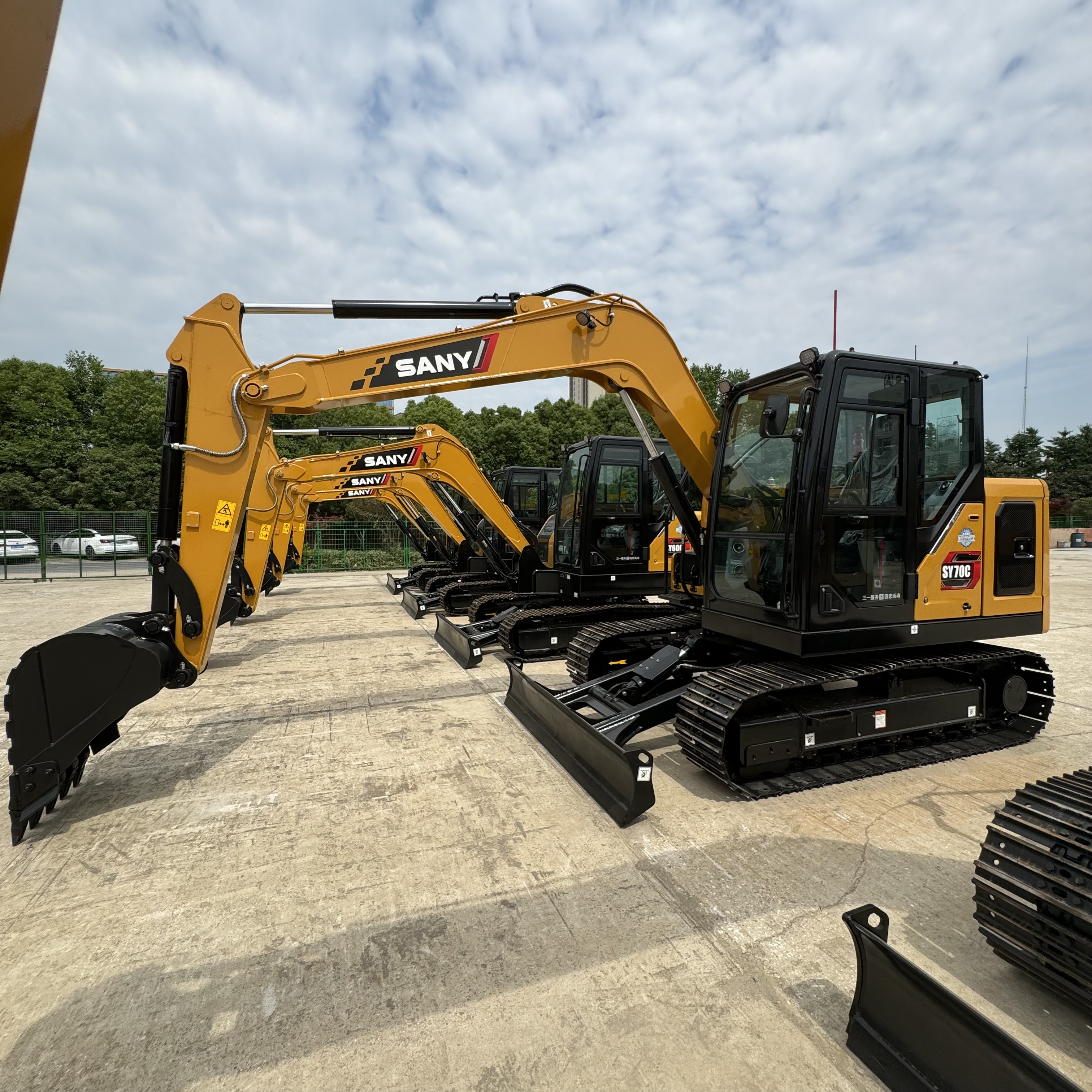 Crawler excavator SANY SY70C: picture 4 Crawler excavator SANY SY70C: picture 4