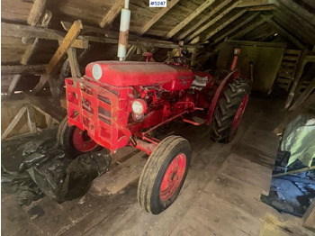 Farm tractor 1960 Volvo Terrier 425: picture 4