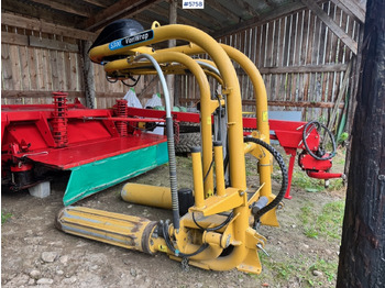 Hay and forage equipment