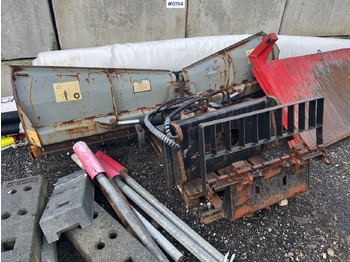 Municipal/ Special vehicle Tellefsdal folding plough for tractor: picture 3 Municipal/ Special vehicle Tellefsdal folding plough for tractor: picture 3