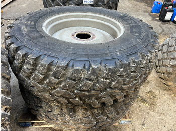 Wheel and tire package NOKIAN TYRES