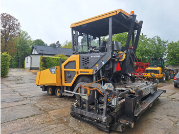 Asphalt paver VOLVO P6870C: picture 5