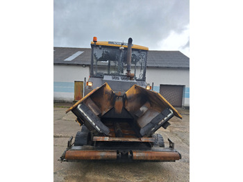 Asphalt paver VOLVO P6870C: picture 2