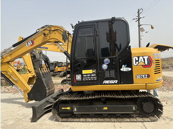 Mini excavator CATERPILLAR 307E2