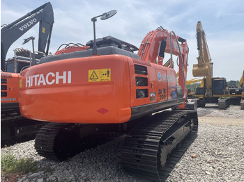 Crawler excavator Hitachi ZX200: picture 2