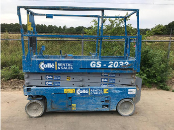 Scissor lift GENIE