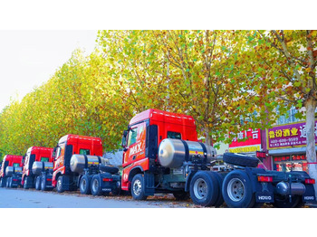 Tractor unit HOWO: picture 4