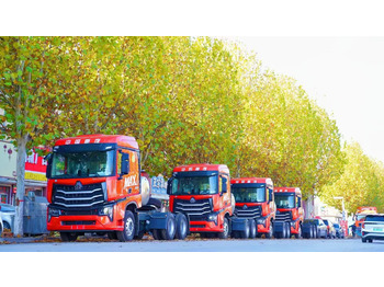 Tractor unit HOWO: picture 2
