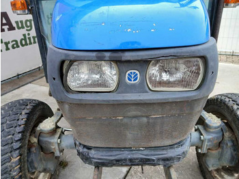 Farm tractor New Holland TC 27: picture 5