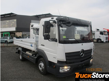Tipper van Mercedes-Benz Atego 818 K: picture 2