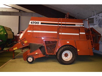 Square baler HESSTON