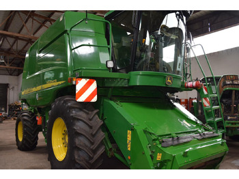 Combine harvester JOHN DEERE 9640WTS