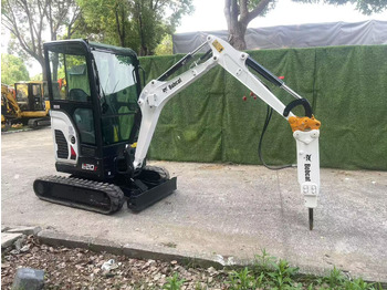 Mini excavator BOBCAT E20Z: picture 4